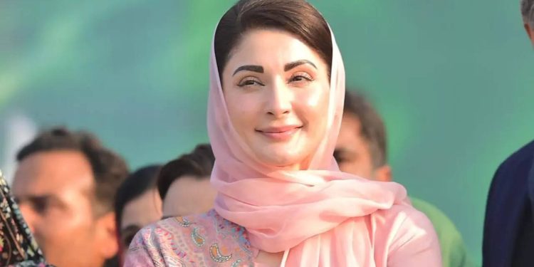 مریم نواز نے کون سی یونیورسٹی سے ڈگری حاصل کی، خطاب میں بتا دیا