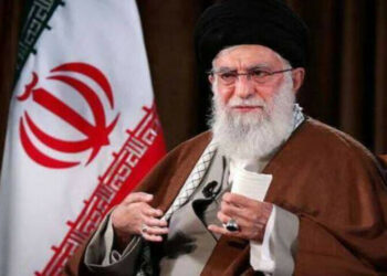 اسرائیل کو بھاگنے نہیں دیں گے، اختتام ہم لکھیں گے، ایرانی سپریم لیڈر