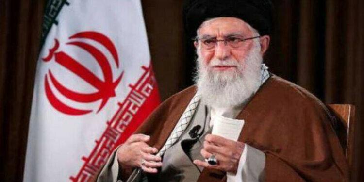 اسرائیل کو بھاگنے نہیں دیں گے، اختتام ہم لکھیں گے، ایرانی سپریم لیڈر