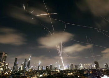 ایران کی مسلسل میزائل بارش سے انٹرسپٹرز ختم ہونے لگے: امریکی انٹیلی جنس ذرائع