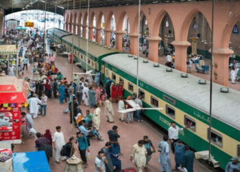 پاکستان ریلوے کا عید پر کرایوں میں 20 فیصد کمی کا اعلان، نوٹیفکیشن جاری