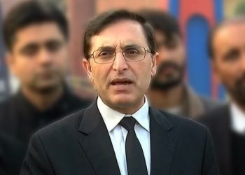 بیرسٹر گوہر نے علیمہ کا عمران کی رہائی سے متعلق دعویٰ جھٹلا دیا