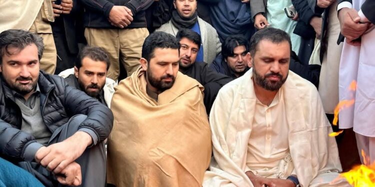 وزیراعلیٰ سہیل آفریدی نے اڈیالہ جیل کے باہر دھرنا ختم کردیا..