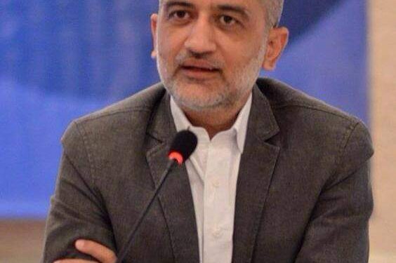 بریکنگ نیوز آپ کو دینے کے صارم برنے کو ایف آئی اے نے گرفتار کر لیا ہے۔ امریکہ سے پاکستان میں ایف آئی اے کی اینٹی ہیومن اسمگلنگ ونگ نے صارم برنی کو تحفہ کر لیا ہے۔ صارم برنی پر انتہائی سنگین نویت کے لیے ہیں۔ ایف آئی اے کا کہنا ہے کہ کافی آرسے سے انکی نظر تھی صارم برنی پر اور اب موکا ملا انکو گرفتار کرنے کا۔ صارم برنی پر الزم ہے کے وو غم ترین سے نو مولود بچون کو حاصل کرتے رہتے ہیں۔