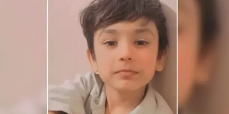 کراچی: لانڈھی میں 6 روز سے لاپتا والدین کا اکلوتا بیٹا زیادتی کے بعد قتل، بوری بند لاش برآمد