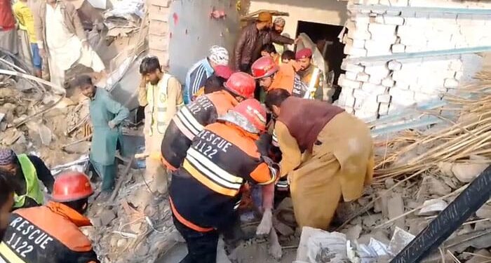 فیصل آباد: کیمیکل فیکٹری میں دھماکا کیسے ہوا؟ ابتدائی رپورٹ سامنے آگئی