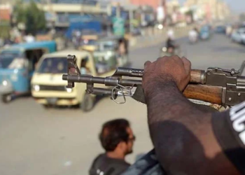 سٹریٹ کرائم کو ختم کرنے کیلئے سخت ایکشن کا فیصلہ،چوری کا مال بیچنے والی مارکیٹوں میں بھی کارروائی ہوگی