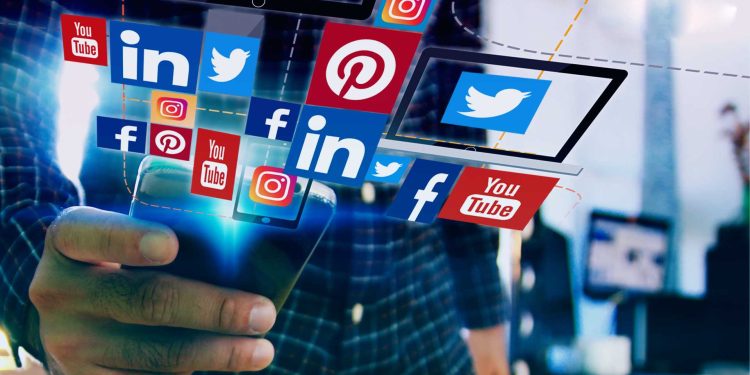 سوشل میڈیا پر دہشت گرد تنظیموں کی سرگرمیاں روکنے کیلئے اقدامات کا فیصلہ